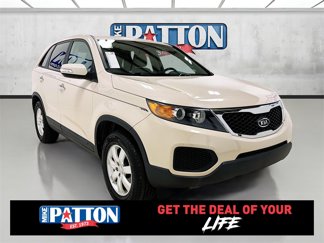 Used 2011 Kia Sorento LX image 1