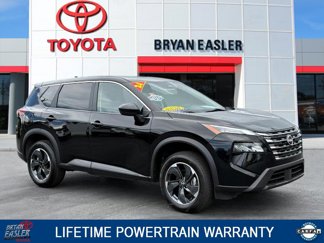 Used 2024 Nissan Rogue SV image 1