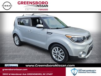 Used 2018 Kia Soul + image 1