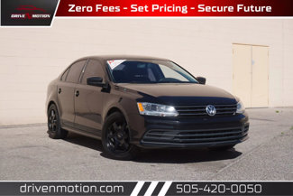 Used 2016 Volkswagen Jetta S image 1