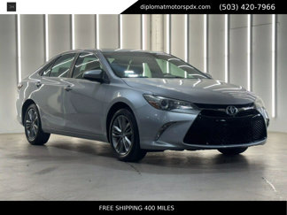 Used 2016 Toyota Camry LE image 1