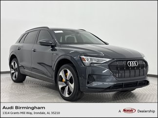 Used 2022 Audi e-tron Premium Plus w/ Premium Plus Package image 1