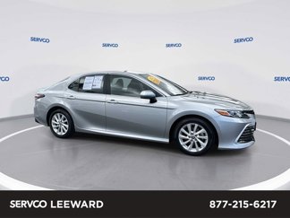 Used 2022 Toyota Camry LE image 1