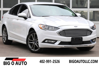 Used 2017 Ford Fusion SE w/ Equipment Group 201A image 1