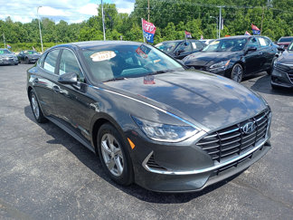 Used 2022 Hyundai Sonata SE image 1