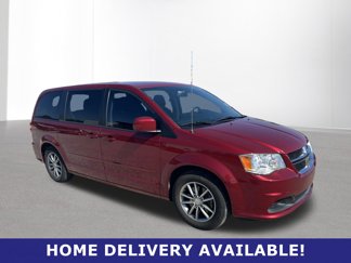 Used 2015 Dodge Grand Caravan SE image 1