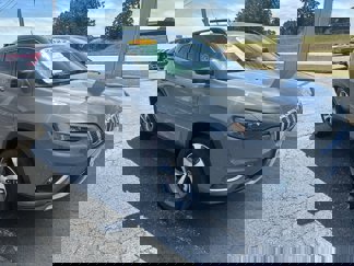 Used 2022 Jeep Cherokee Limited image 1