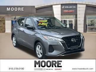 Used 2024 Nissan Kicks S image 1