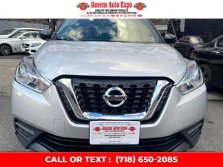 Used 2020 Nissan Kicks S image 1