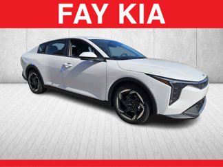 New 2025 Kia K4 EX image 1