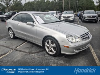 Used 2005 Mercedes-Benz CLK 320 Coupe image 1