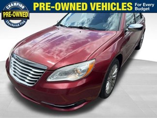 Used 2011 Chrysler 200 Limited image 1