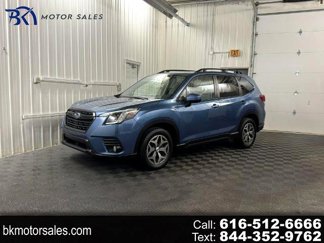 Used 2022 Subaru Forester Premium image 1