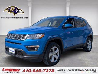 Used 2017 Jeep Compass Latitude w/ Popular Equipment Group image 1