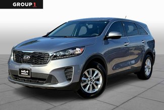 Certified 2020 Kia Sorento L image 1