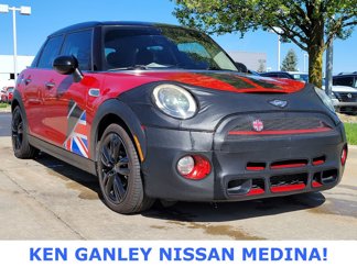 Used 2016 MINI Cooper S image 1