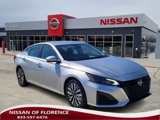 Used 2023 Nissan Altima 2.5 SV image 1