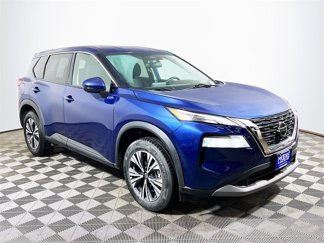 Used 2021 Nissan Rogue SV image 1