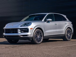 Used 2024 Porsche Cayenne image 1