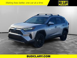 Certified 2022 Toyota RAV4 SE image 1