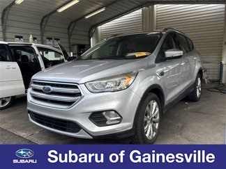 Used 2017 Ford Escape Titanium image 1