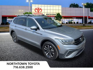 Used 2023 Volkswagen Tiguan S image 1