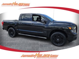 Used 2019 Nissan Titan SV w/ SV Convenience Package image 1
