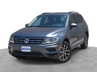 Used 2021 Volkswagen Tiguan SE image 1