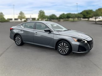 Certified 2024 Nissan Altima 2.5 SV image 1