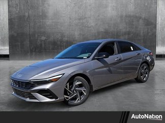 New 2025 Hyundai Elantra Sport image 1
