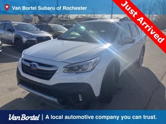 Used 2020 Subaru Outback Limited image 1