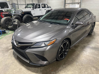Used 2019 Toyota Camry XSE image 1