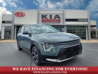 Used 2023 Kia Niro SX Touring image 1