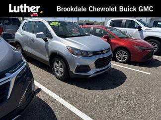 Used 2020 Chevrolet Trax LS image 1