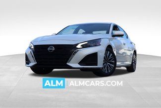 Used 2023 Nissan Altima 2.5 SV image 1