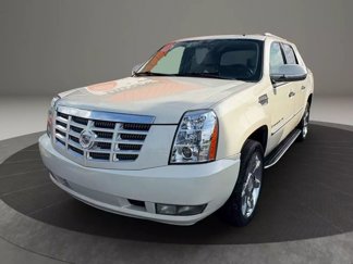 Used 2008 Cadillac Escalade EXT image 1