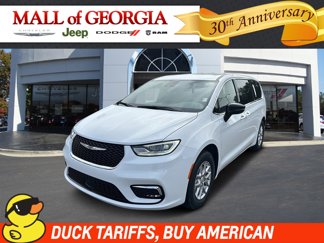 New 2025 Chrysler Pacifica Select image 1