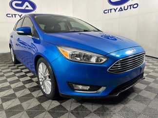 Used 2015 Ford Focus Titanium image 1