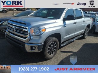 Used 2017 Toyota Tundra SR5 image 1