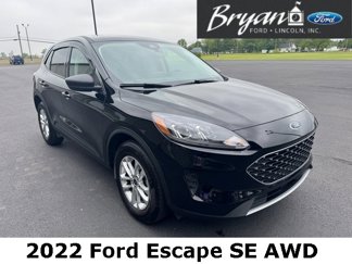 Used 2022 Ford Escape SE w/ Cold Weather Package image 1