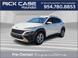 Certified 2022 Hyundai Kona SEL w/ Cargo Package image 1