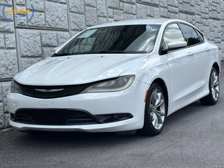 Used 2015 Chrysler 200 S image 1