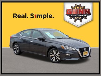 Used 2022 Nissan Altima 2.5 SV image 1