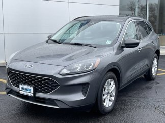 Used 2022 Ford Escape SE w/ Cold Weather Package image 1