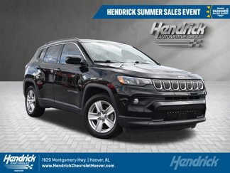 Used 2022 Jeep Compass Latitude image 1