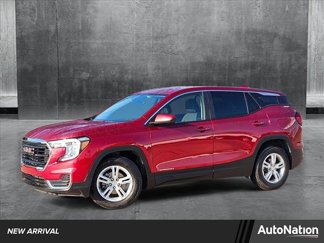 Certified 2023 GMC Terrain SLE image 1
