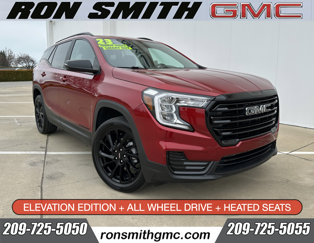 Used 2023 GMC Terrain SLE w/ Driver Convenience Package image 1