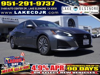 Used 2023 Nissan Altima 2.5 SV image 1