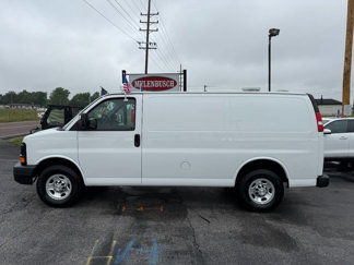 Used 2015 Chevrolet Express 2500 image 1