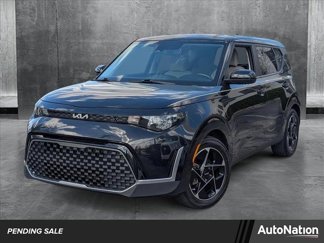 Used 2023 Kia Soul EX image 1